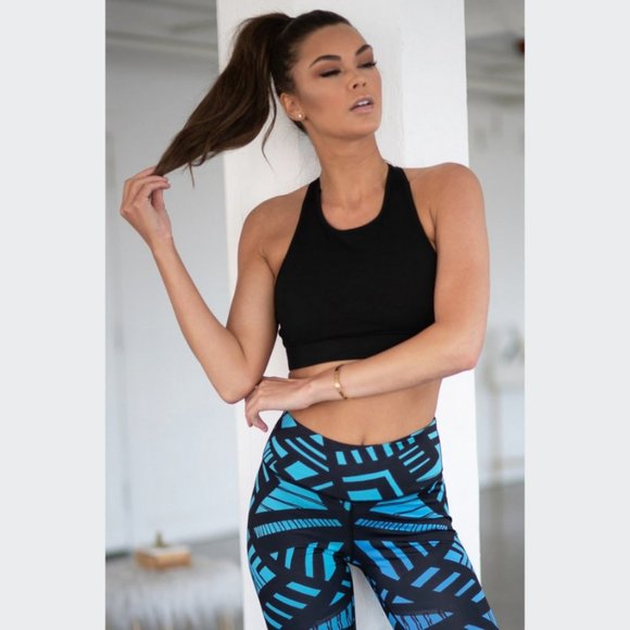 High Neck Sports Bra Black - Picture 4 of 5